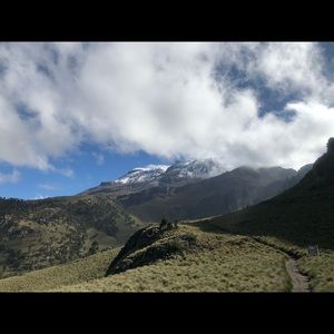 Meet your Posher, Myha